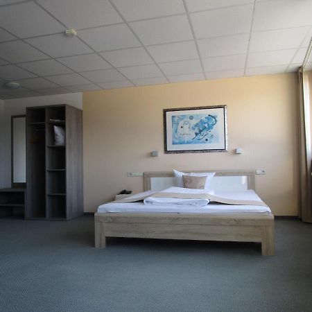 Businesshotel & Appartements Stuttgart-Vaihingen Eksteriør billede